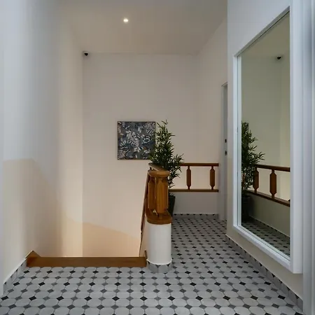 Alameda By Boutique Taipas Garagem Motos *