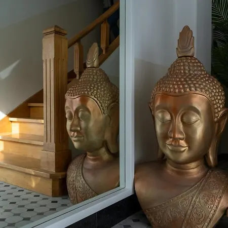 Alameda By Boutique Taipas Garagem Motos