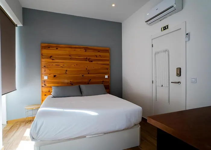 Pensjonat Alameda By Boutique Taipas Garagem Motos